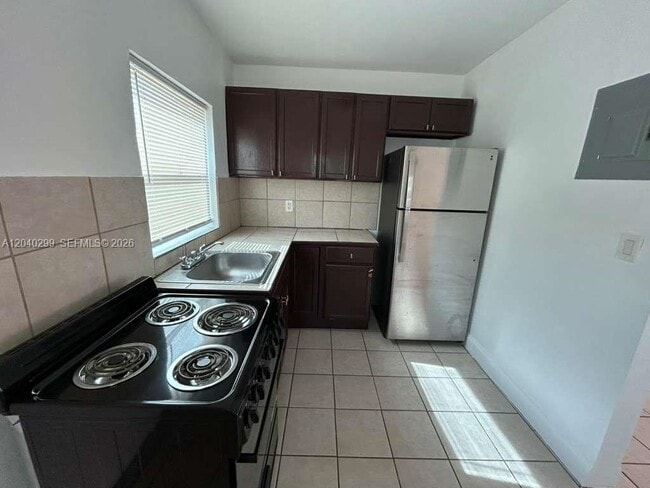 Photo - 2316 Madison St Unit 31