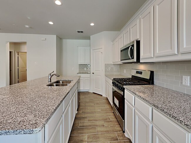 Photo - 1629 Briar Hunt Dr