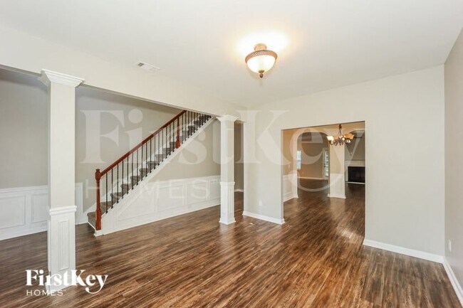 Photo - 7864 Wrotham Cir