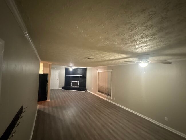 Photo - 3268 Raintree Dr