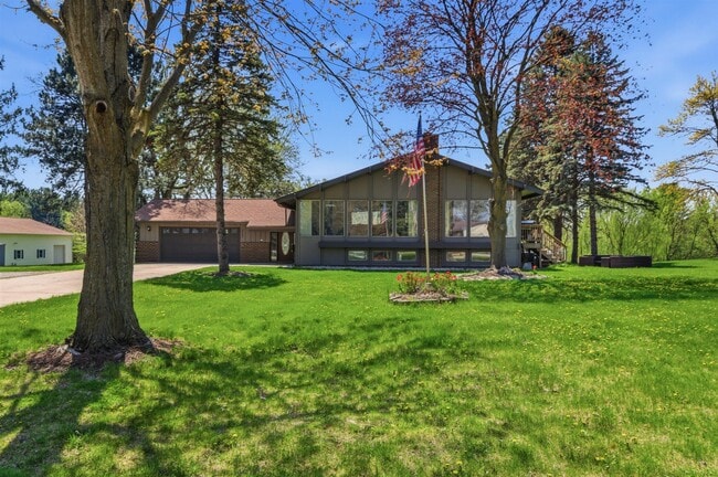Photo - 3942 Stark Ln