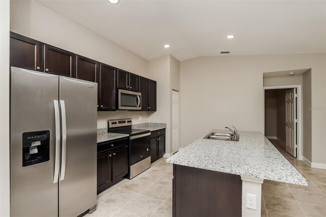 Photo - 3241 Hall Rd SE