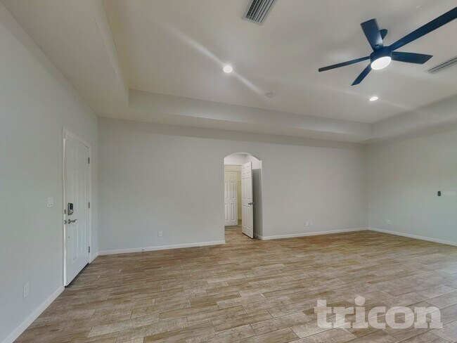 Photo - 12032 Edwards Rd