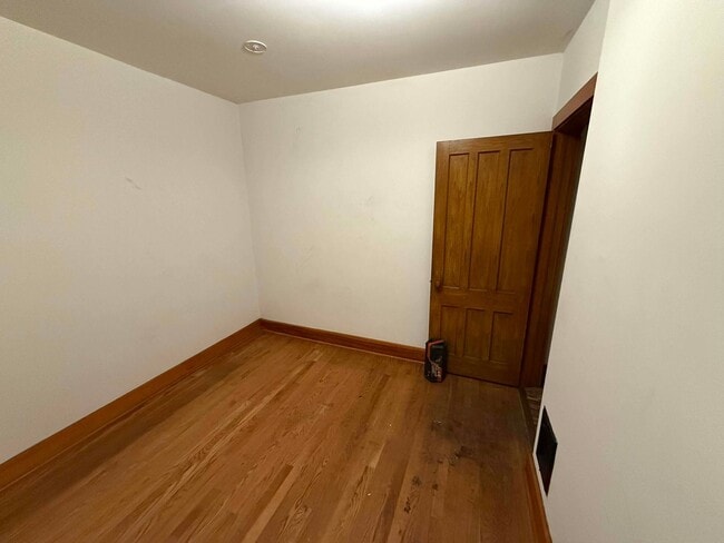 Photo - 208 Freeman Ave Unit 1