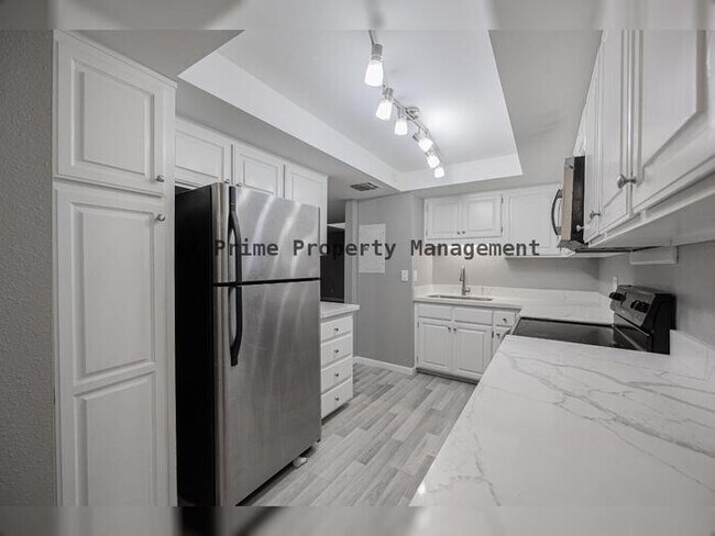 Photo - 5110 N 31st Way Unit 316