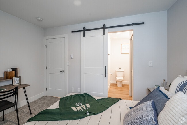3 BR, 2 BA - 930 SF - The Junction Fort Collins