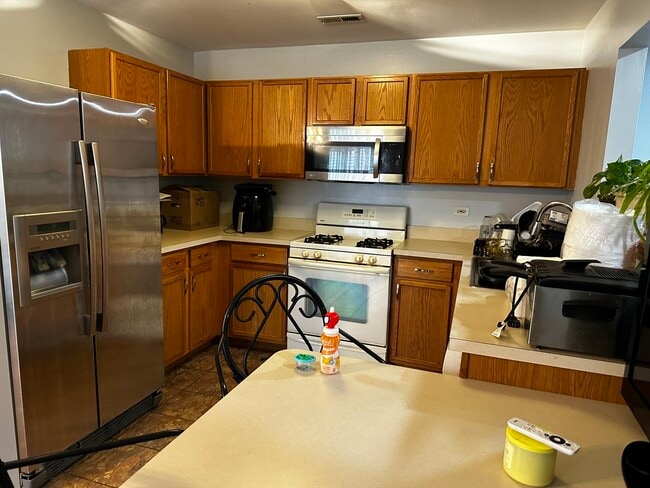 Photo - 811 Symphony Dr