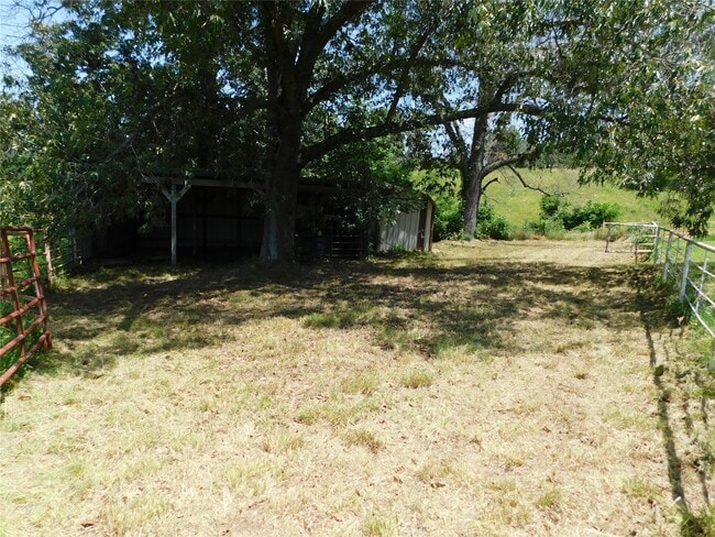 Photo - 1465 Co Rd 933