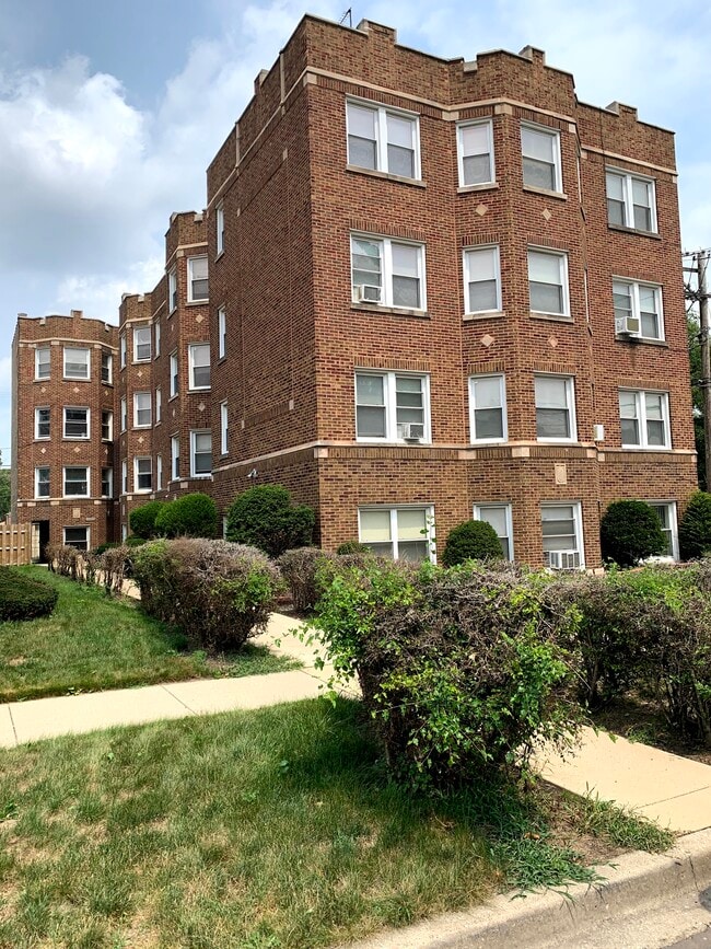Outside of building - 1536 E. 83rd Place Rental