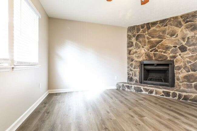 Photo - 2194 Cherokee Valley Cir