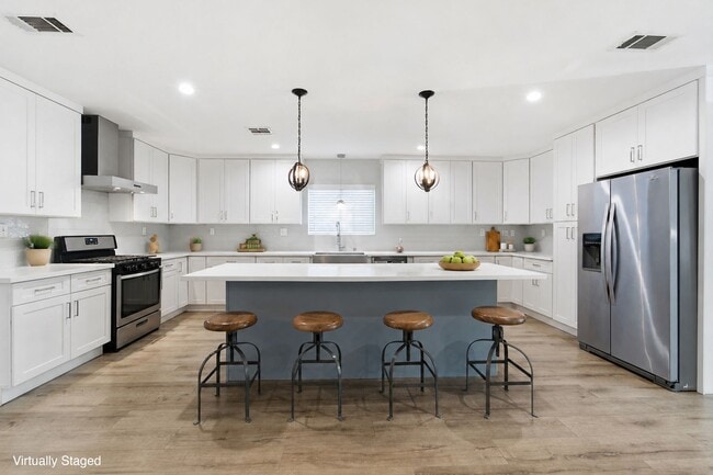 Photo - 2122 S Highland Ave