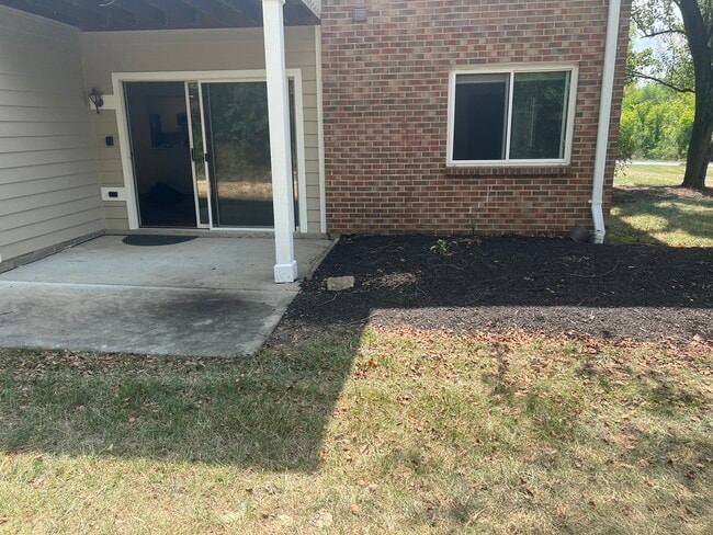Photo - 120 Creekwood Dr Unit 2