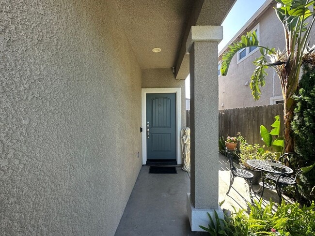Photo - 1453 Rosy Dawn Ln