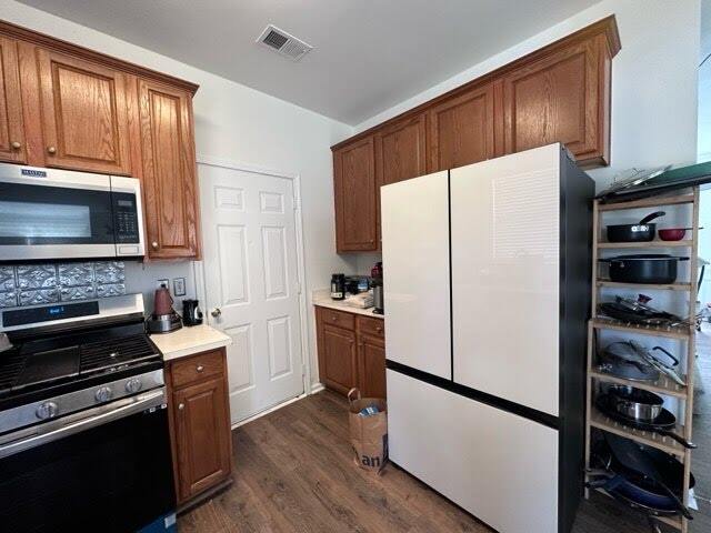 Photo - 2448 Carmathen Rd