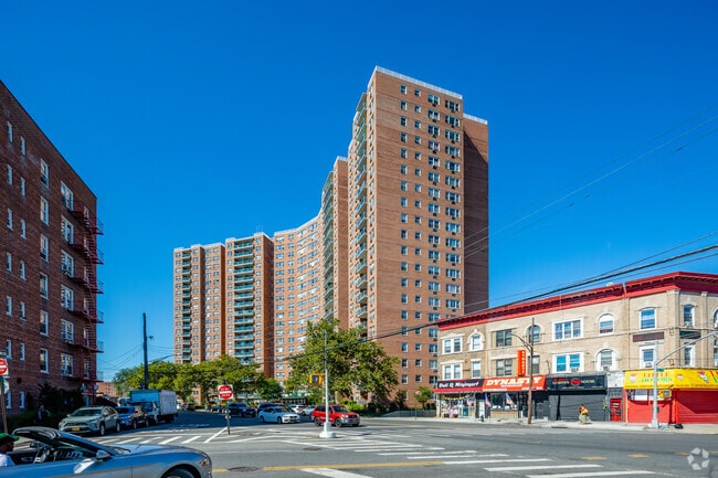 Photo - Philip Howard Apartments