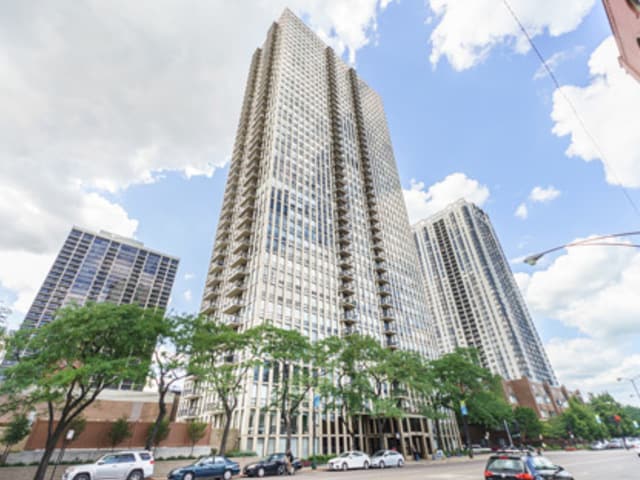 Photo - 1660 N La Salle Dr Condo Unit 208