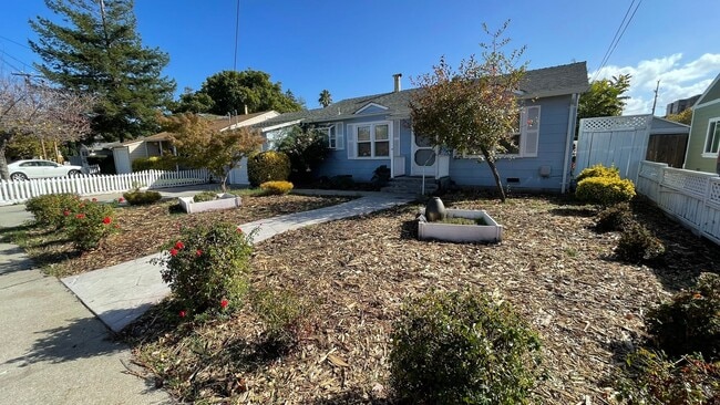 Photo - Charming 2 bedroom 1 bathroom home in Concord