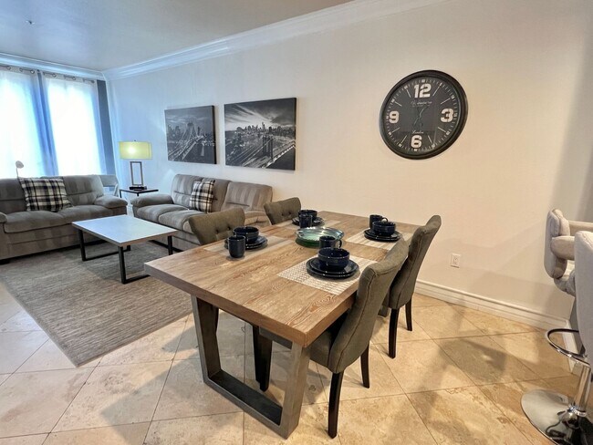 Photo - Luxurious 2 Bed/2 Bath Condo: Resort Living Just Minutes from the Las Vegas Strip! Unidad 313