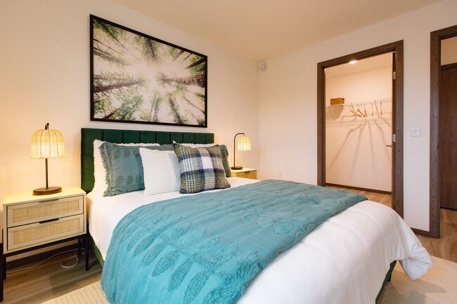 Photo - Markwood Apartments