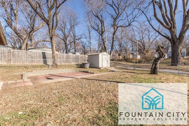 Photo - 3901 N Spruce Ave