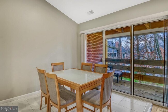 Photo - 7598 Lakeside Village Dr