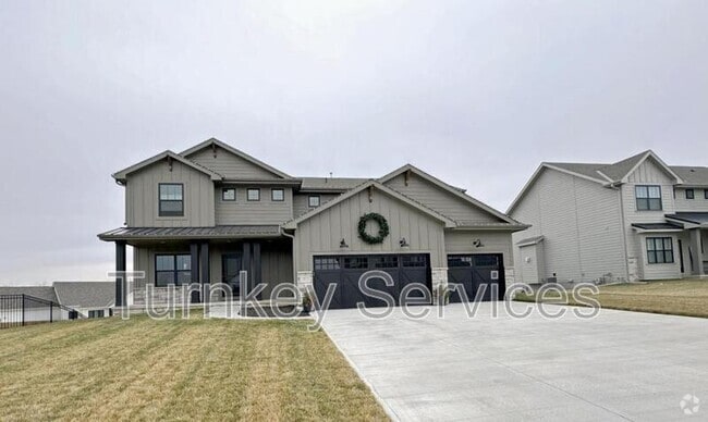Building Photo - 13812 S 52nd St Rental