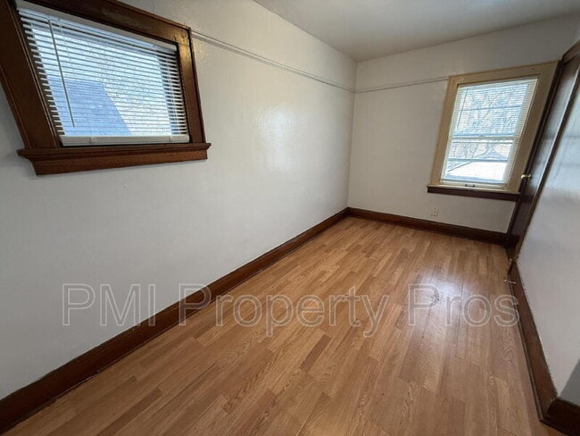 Photo - 2836 N 16th St