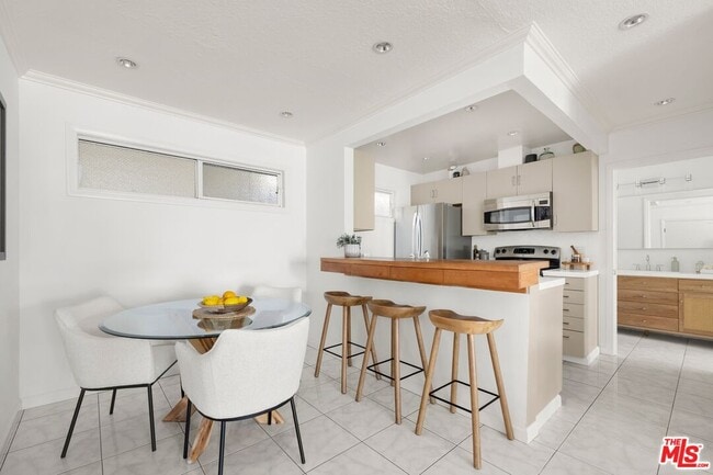 Photo - 26664 Seagull Way Unit B204