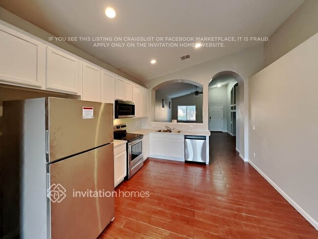 Photo - 2555 W Lynne Ln