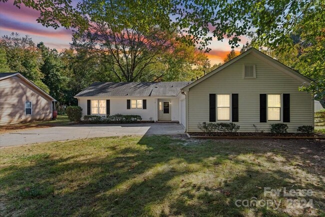 Photo - 8606 Rittenhouse Cir