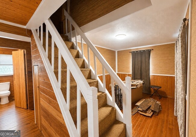 Photo - 6285 Pond St