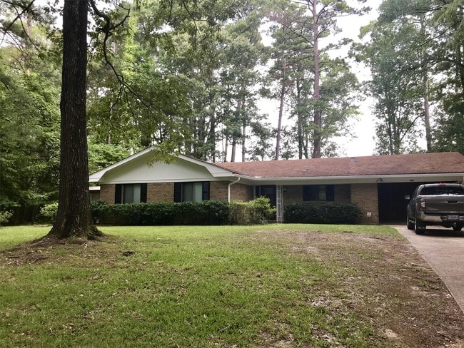 Building Photo - 408 Barber Dr