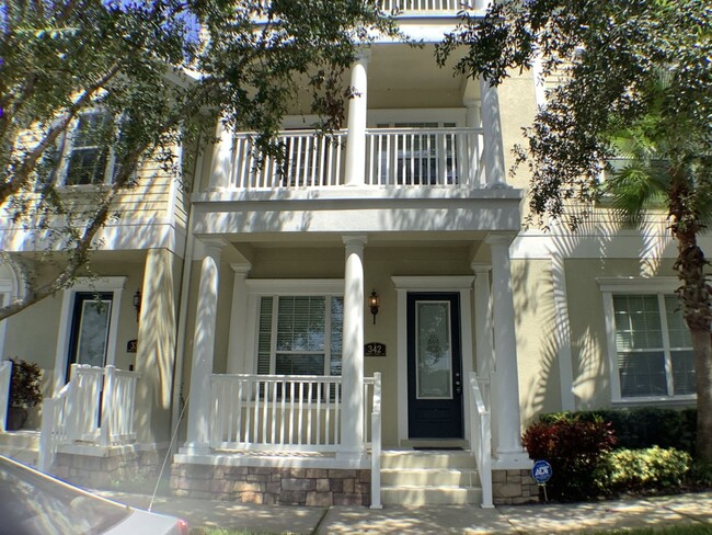 Charming 3 bedroom, 3 & 1/2 bath town home... - Charming 3 bedroom, 3 & 1/2 bath town home...