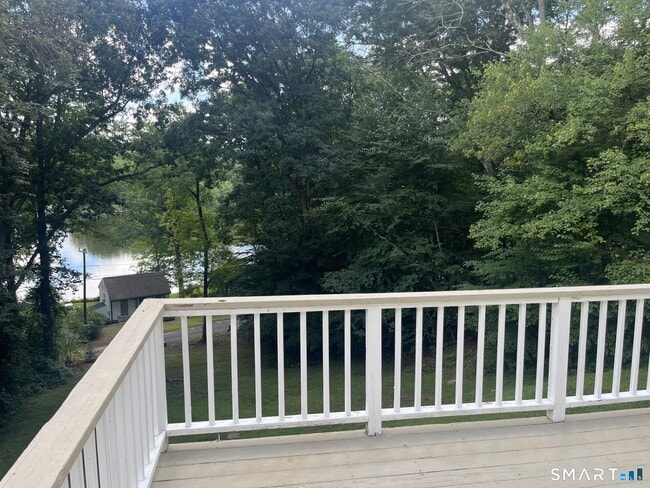 176 Catlin Rd