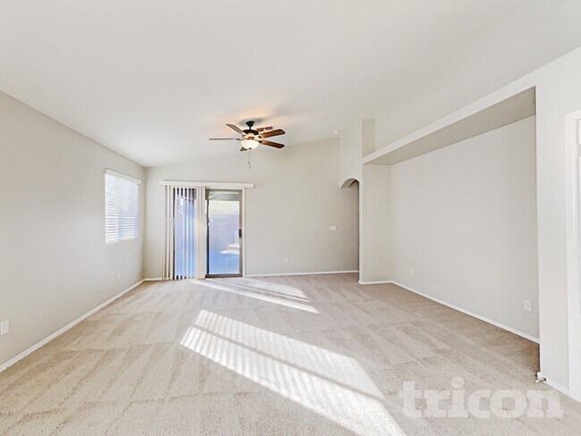Photo - 45539 W Sky Ln