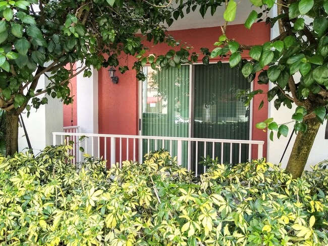Photo - 804 E Windward Way Unit 105