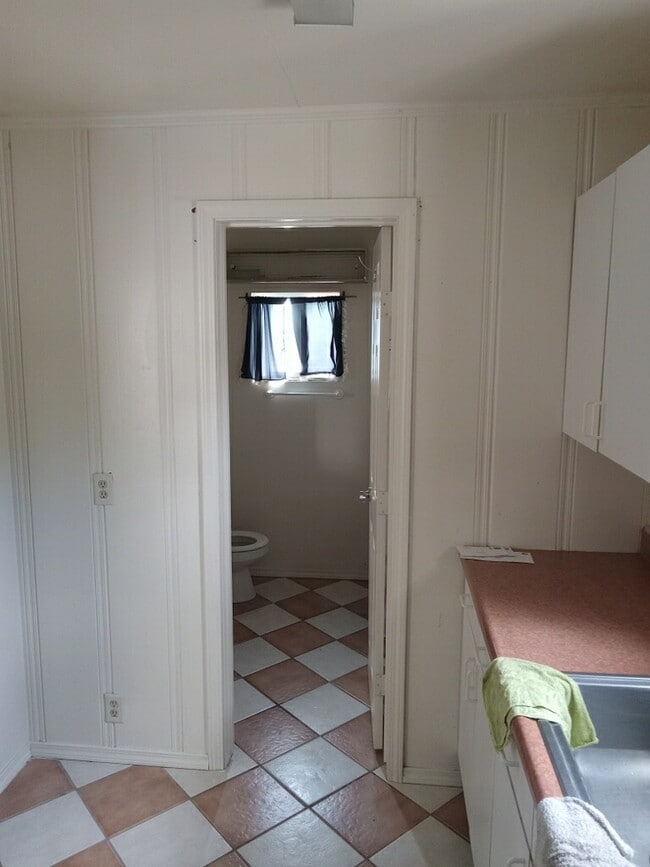 Photo - 550 E Williams Ave