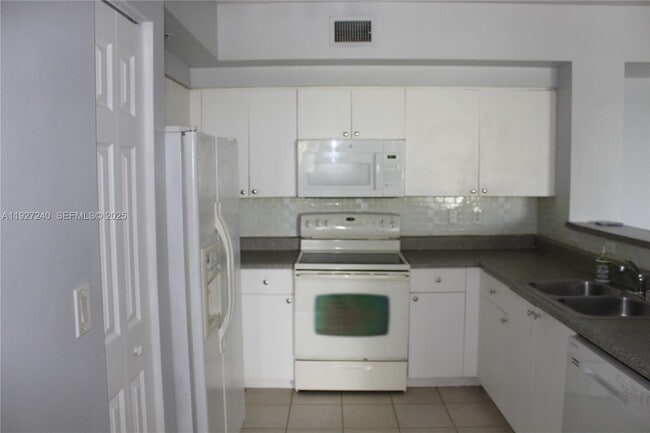 Photo - 1541 S Ocean Blvd