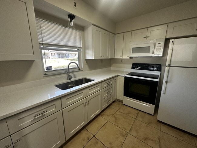 Photo - 3 Spring Loop