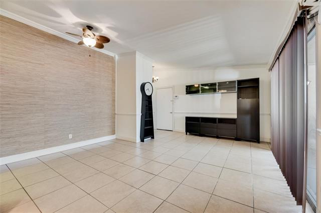 Photo - 2627 Douglas Ave Unit 205