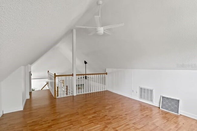 Photo - 7447 Hawkins Rd