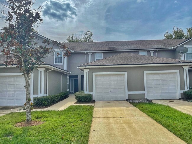 Building Photo - 374 Scrub Jay Dr