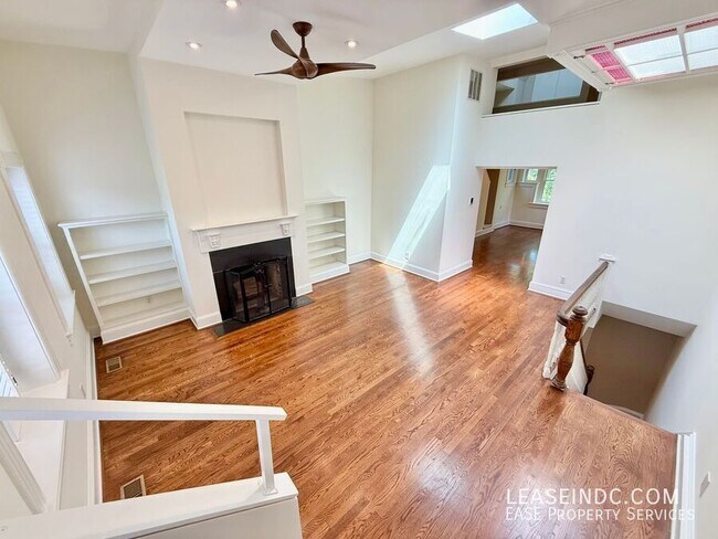 Photo - 1770 Church St NW Unidad #A