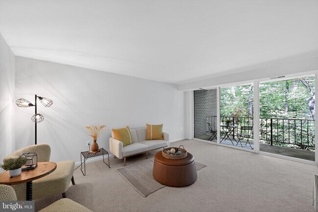 Photo - 1533 Northgate Square Unidad 11B
