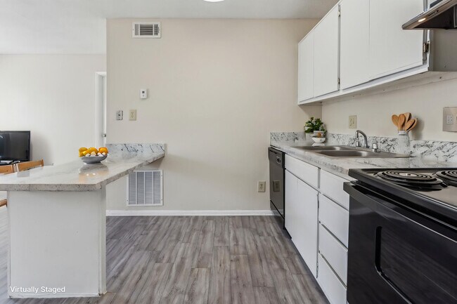 Springtree Apartments