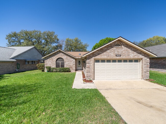 Photo - 3632 Fox Run