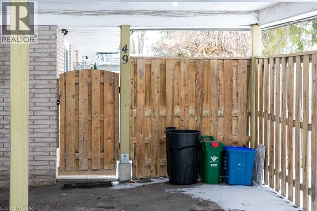 Photo - 14 Williamsburg Rd