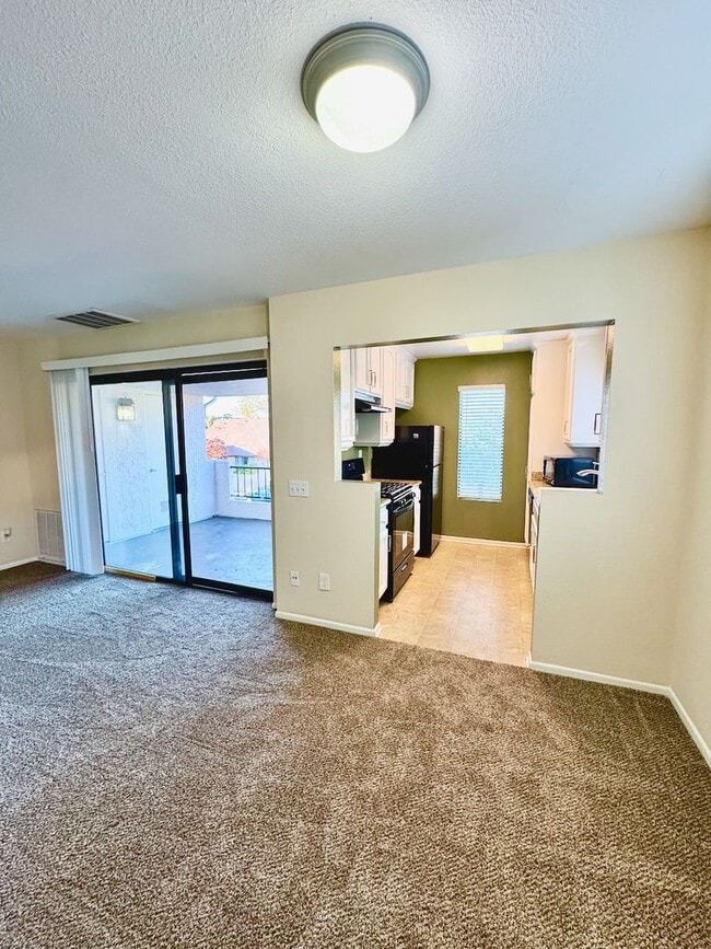 Photo - Delightful Upper Unit Mira Mesa Condo Loca...