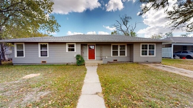 Photo - 911 E North Ave