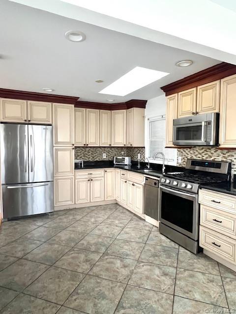 Photo - 143 Delaware Ave